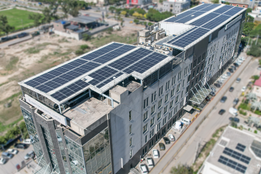 335KW Grid Tied Solar Power Plant Installed at Evercare Hospital